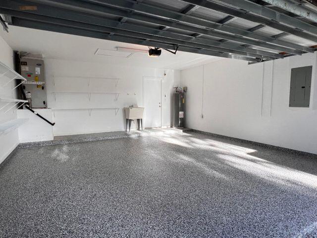 ROSSMOOR LAKES - Residential