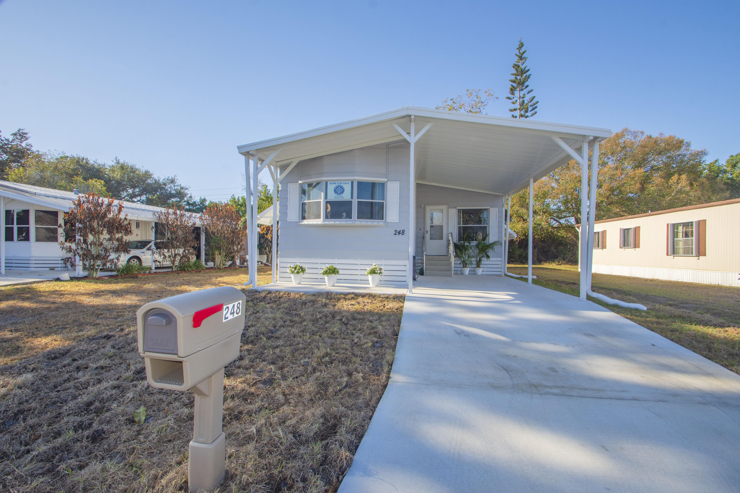 Spanish Lakes Golf Village - Residential