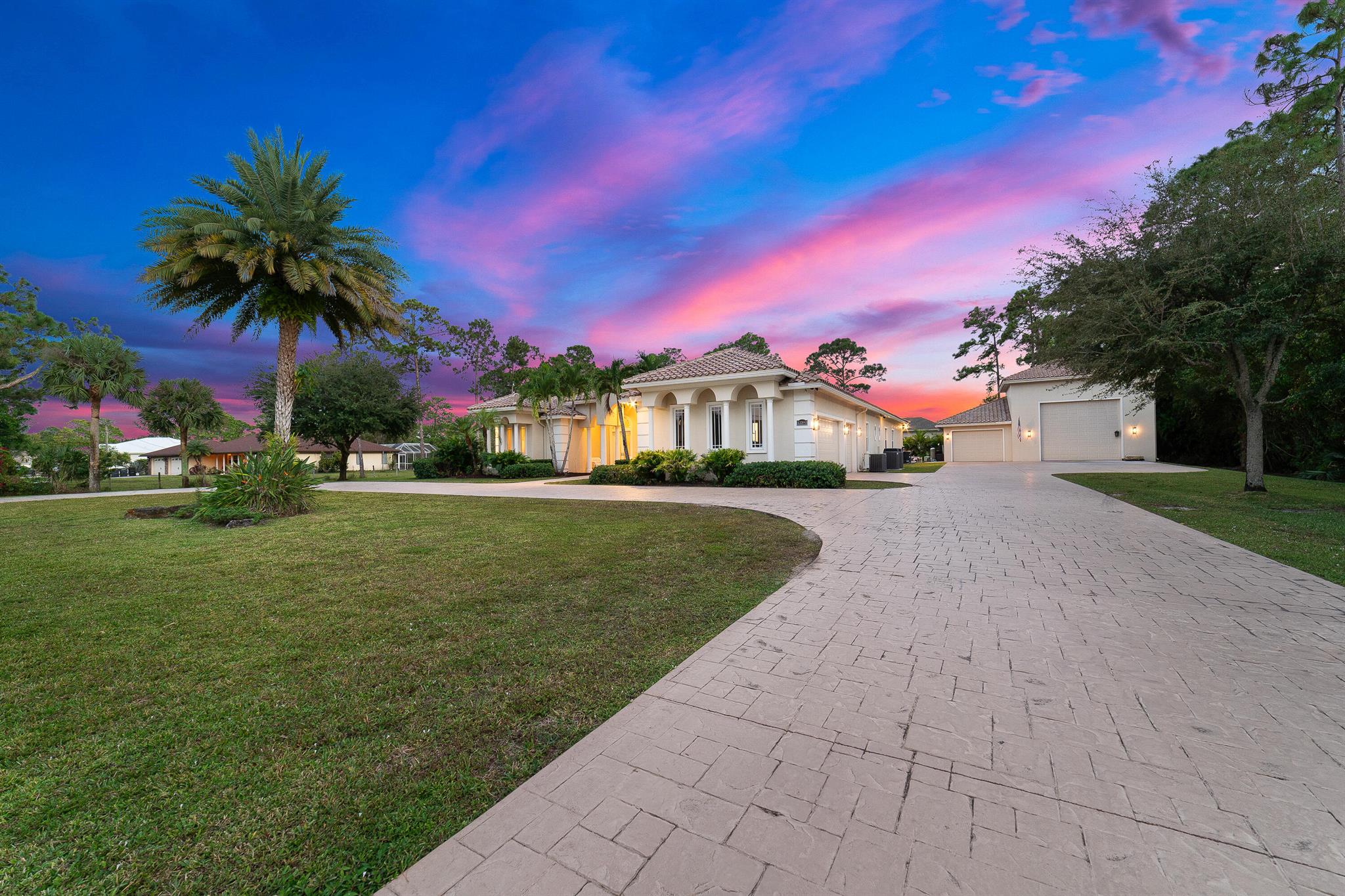 The Acreage - Residential