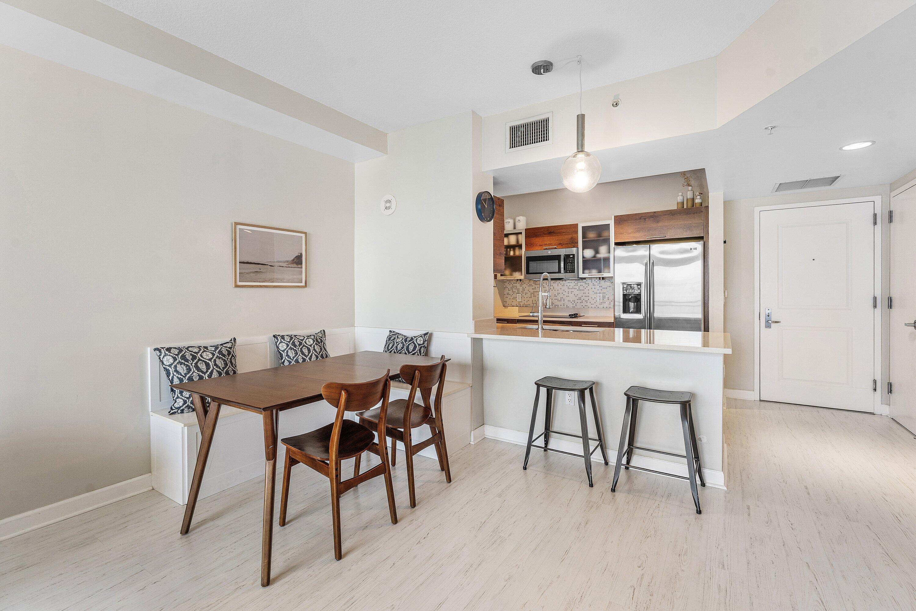 480 Hibiscus Street 607