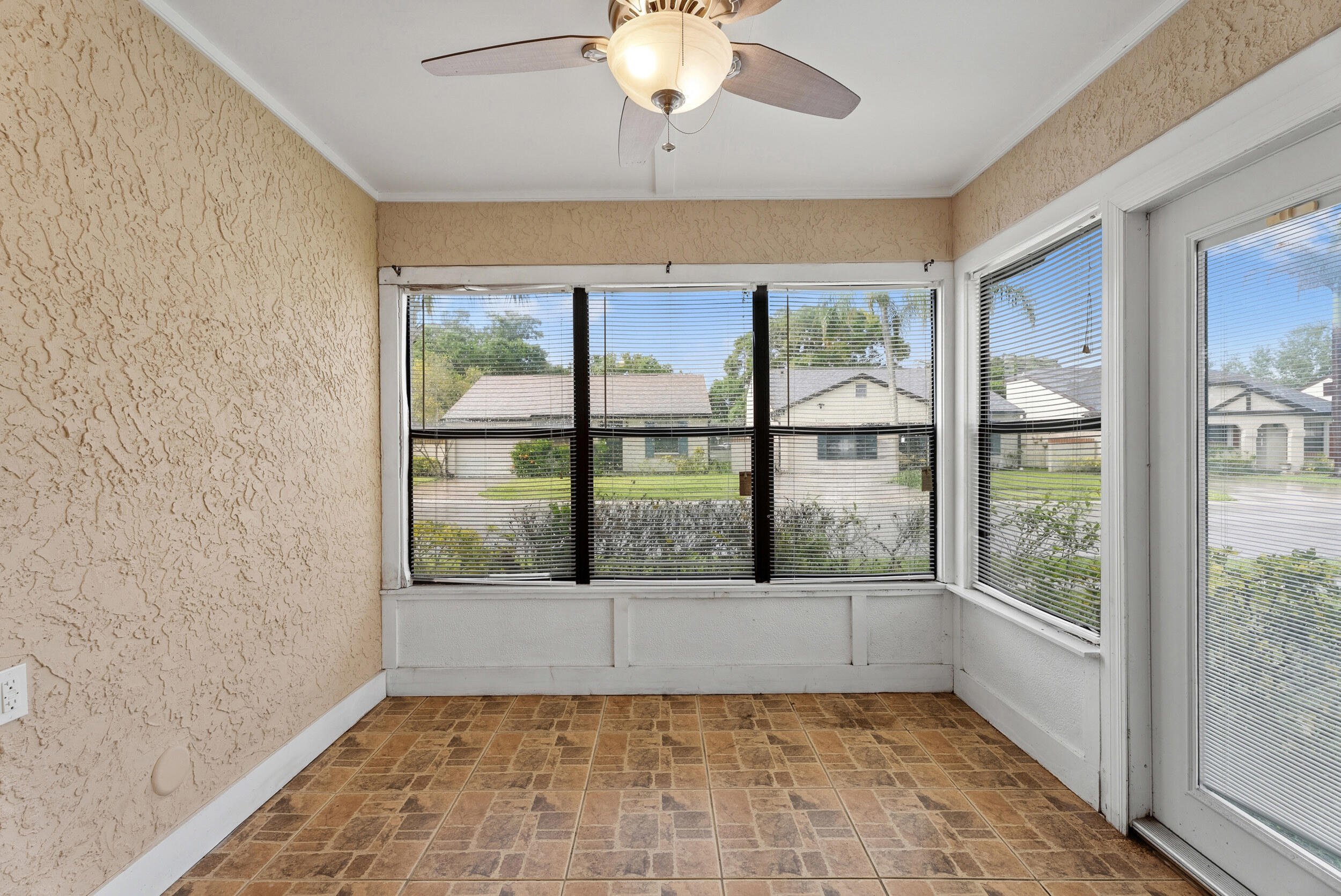 PORT ST LUCIE SECTION 53 1ST REPLAT - Residential