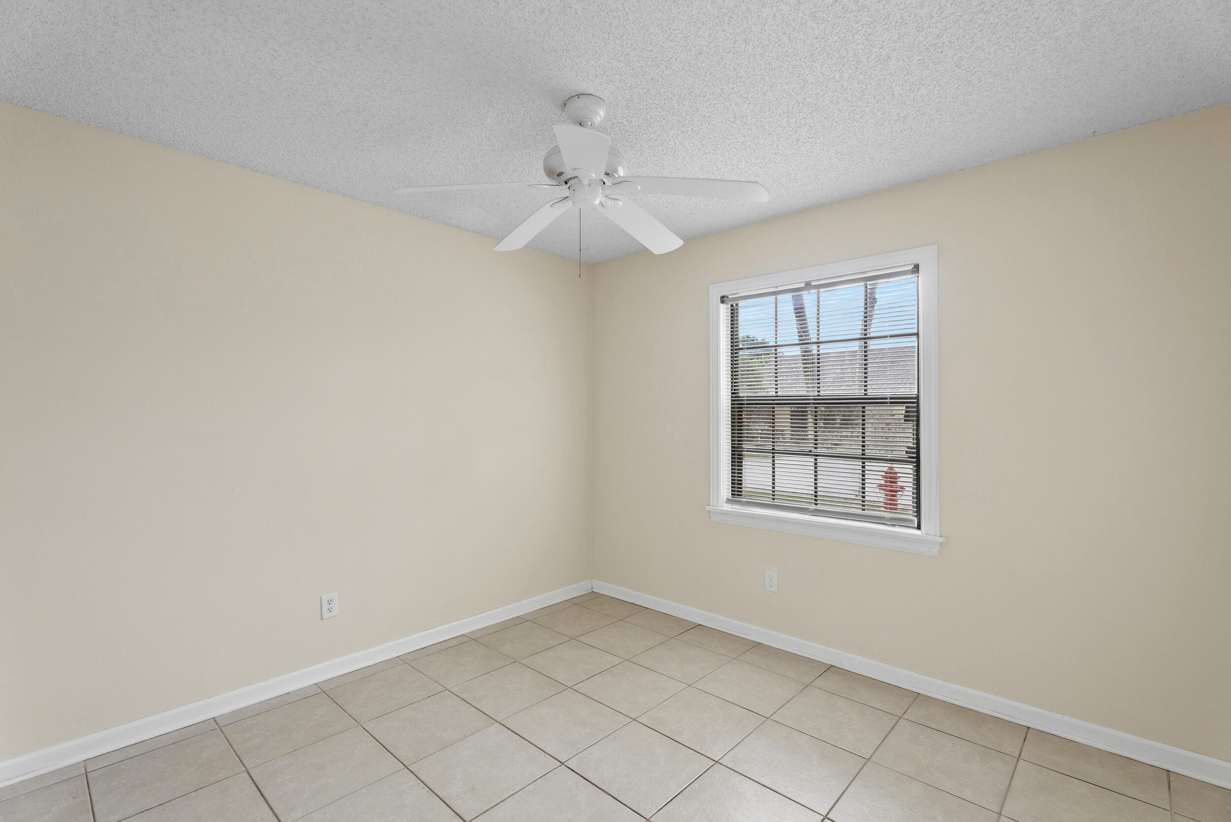 PORT ST LUCIE SECTION 53 1ST REPLAT - Residential