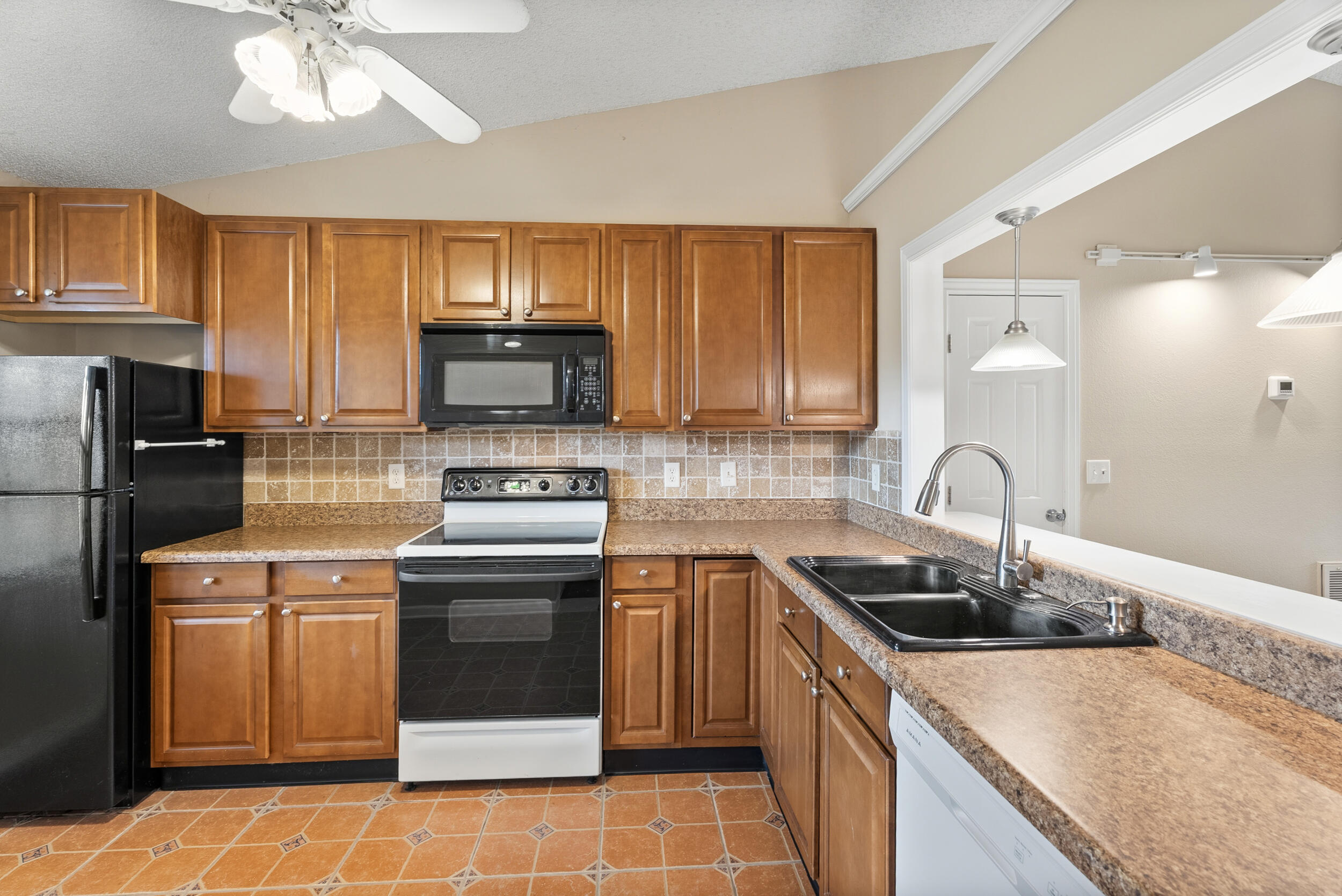PORT ST LUCIE SECTION 53 1ST REPLAT - Residential