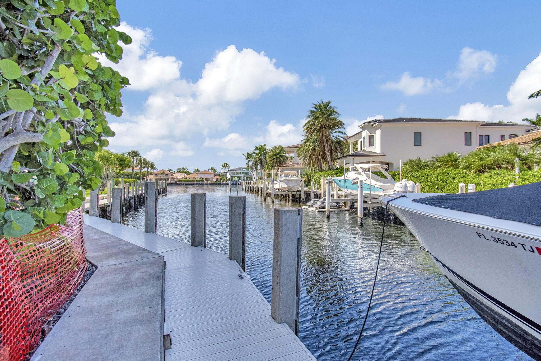 BRAEMAR ISLE CONDO - Residential
