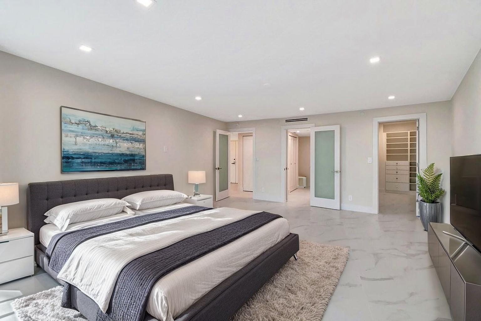 BRAEMAR ISLE CONDO - Residential
