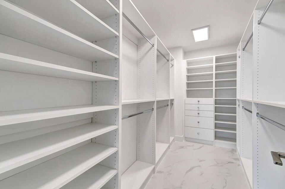 BRAEMAR ISLE CONDO - Residential