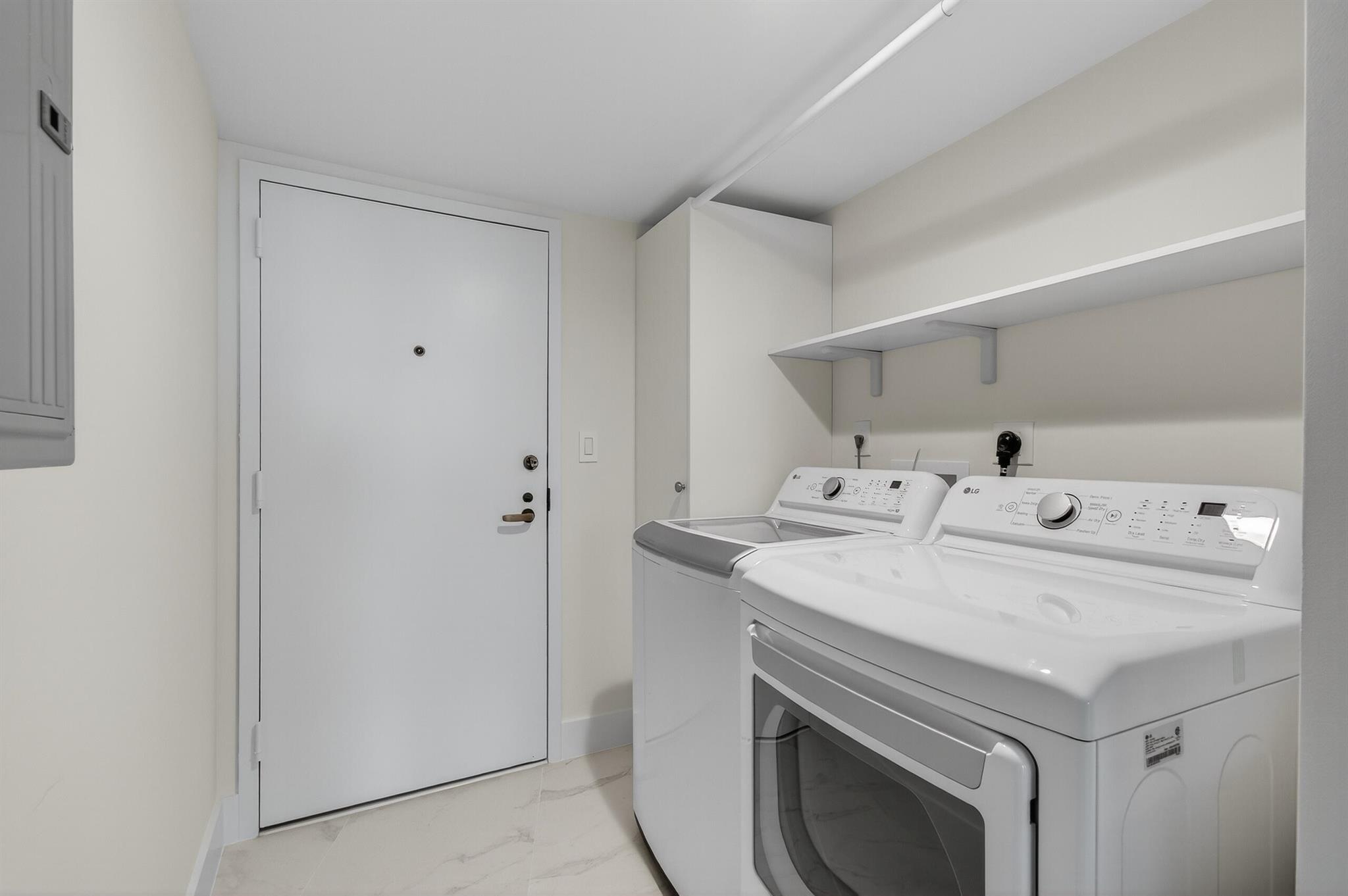 BRAEMAR ISLE CONDO - Residential