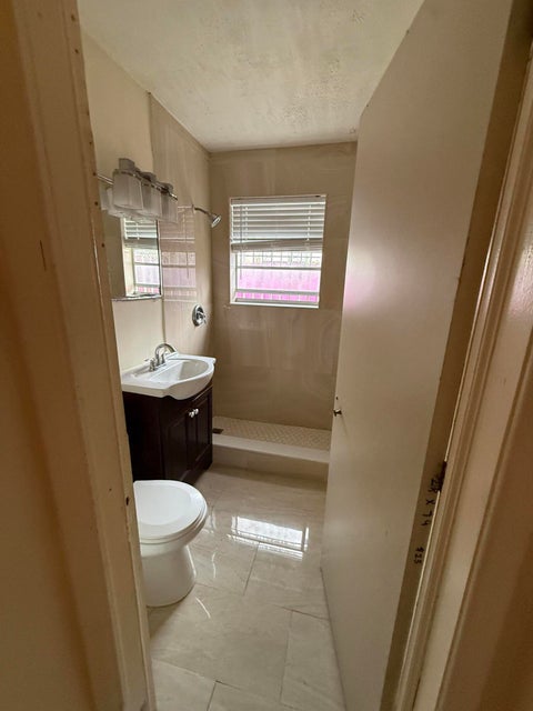 Tiny photo for 124 NW 45th Avenue, Plantation, FL 33317 (MLS # B26046857)