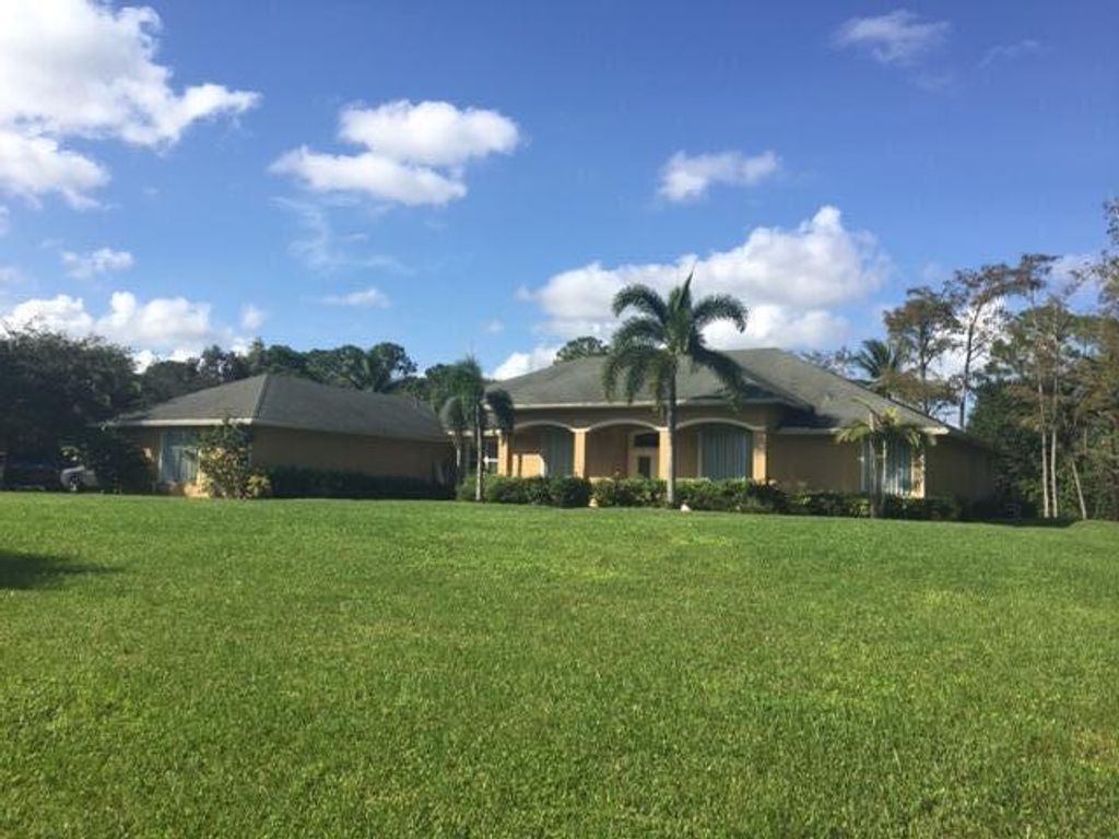 Photo of 16607 76th Street N, Loxahatchee, FL 33470 (MLS # R10752408)
