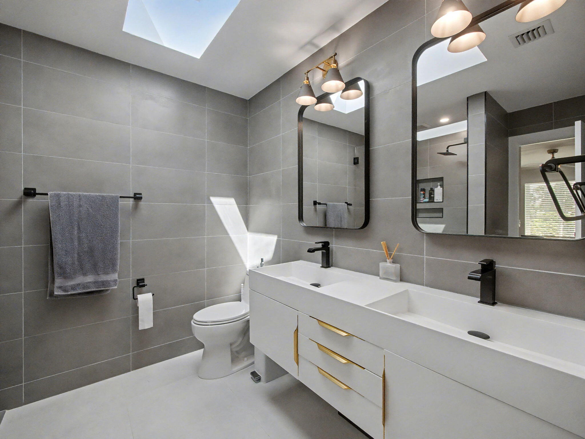 RIDGE AT THE BLUFFS - Residential