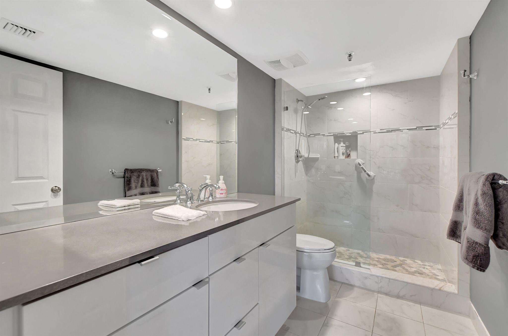 WILLOW WOOD MIDRISE CONDO - Residential