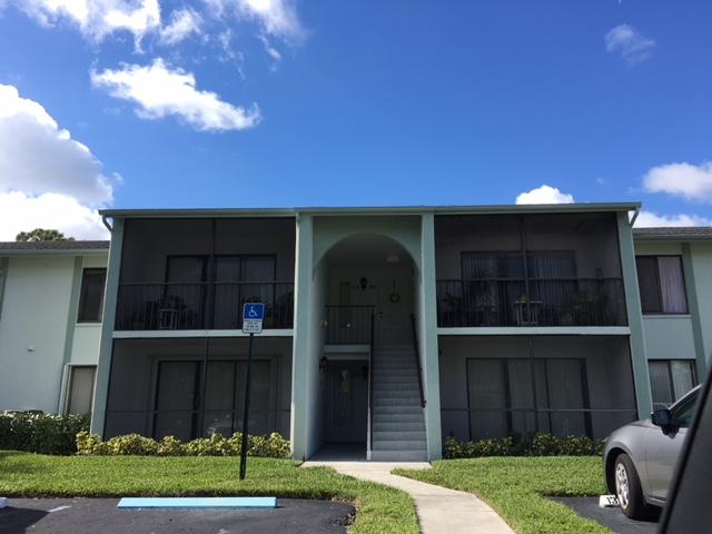 BEAUTIFULLY FURNISHED (OR UNFURNISHED) CONDO IN PALM CLUB VILLAS. NEW CARPET. GRANITE COUNTERTOPS AND HONEY WOOD CABINETS IN KITCHEN AND SPACE FOR A SMALL DINING TABLE IN KITCHEN. COMMUNITY FEATURES GATED ENTRANCE AND HEATED POOL.
