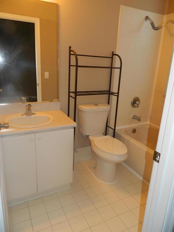 SHOMA TOWNHOMES AT ROYAL PALM BEACH CONDO - Residential Lease