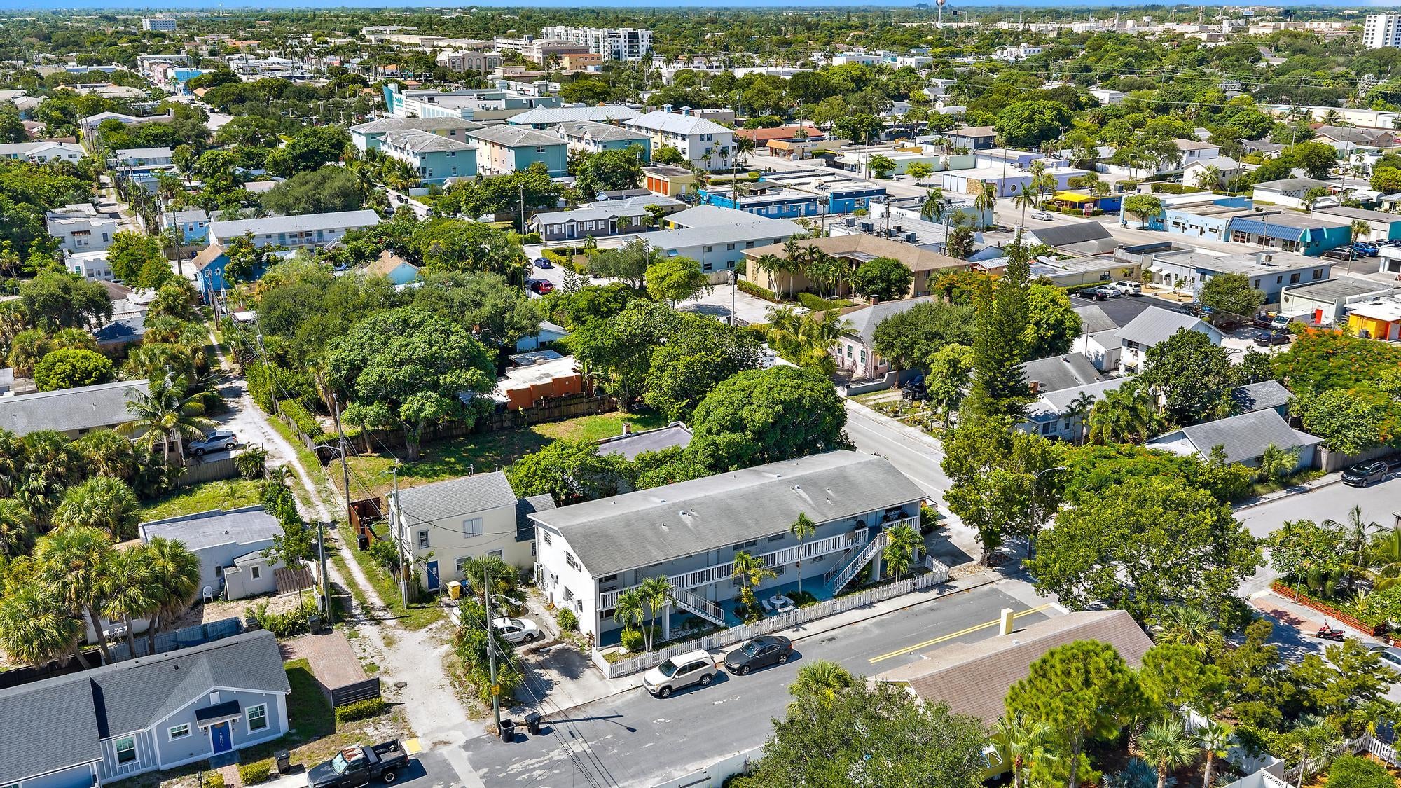 View photos, virtual tours, details... 430 N J Street 1A 2A 3A 4B 5B 6B