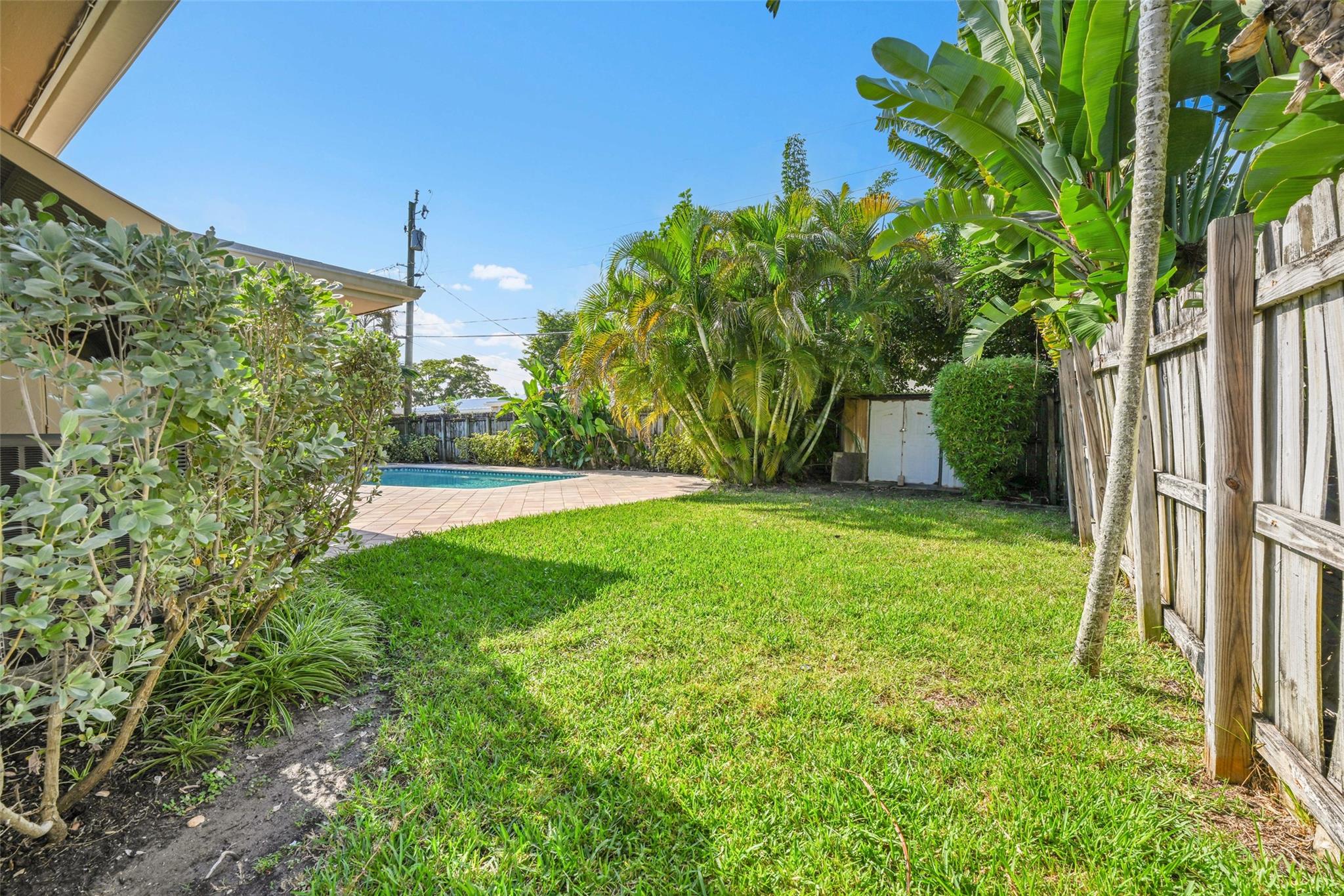 CORAL HEIGHTS SEC ONE - Residential