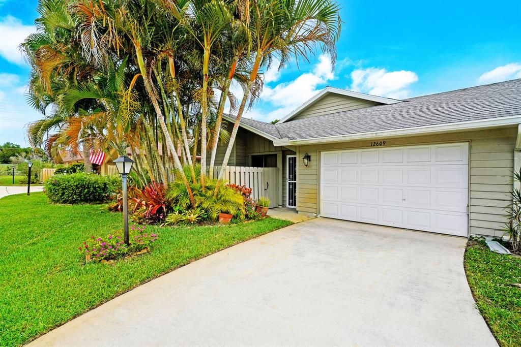 Photo of 12609 SE Cascades Court, Hobe Sound, FL 33455 (MLS # R10791757)