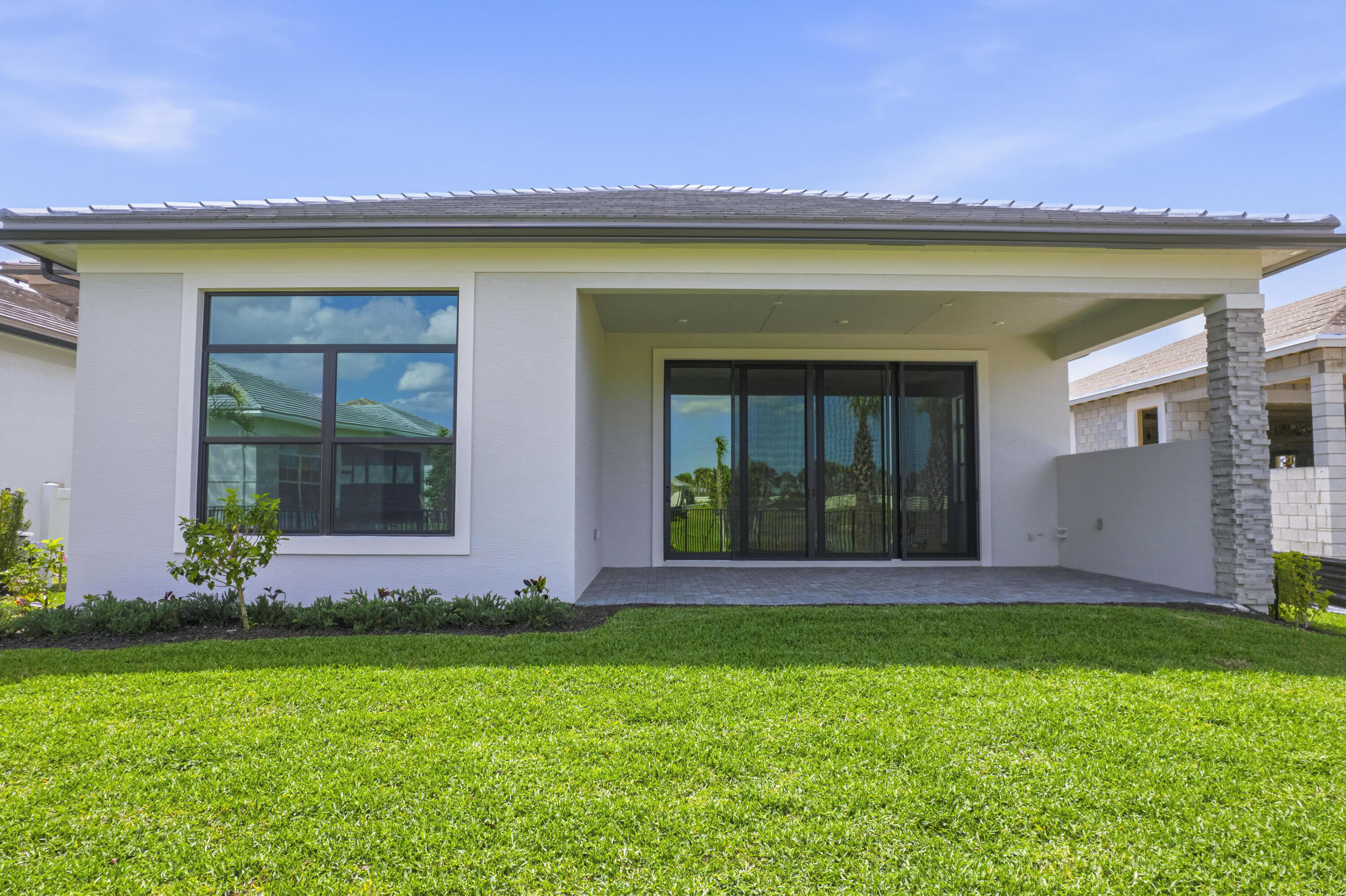 L'Ambiance at Avenir - Residential