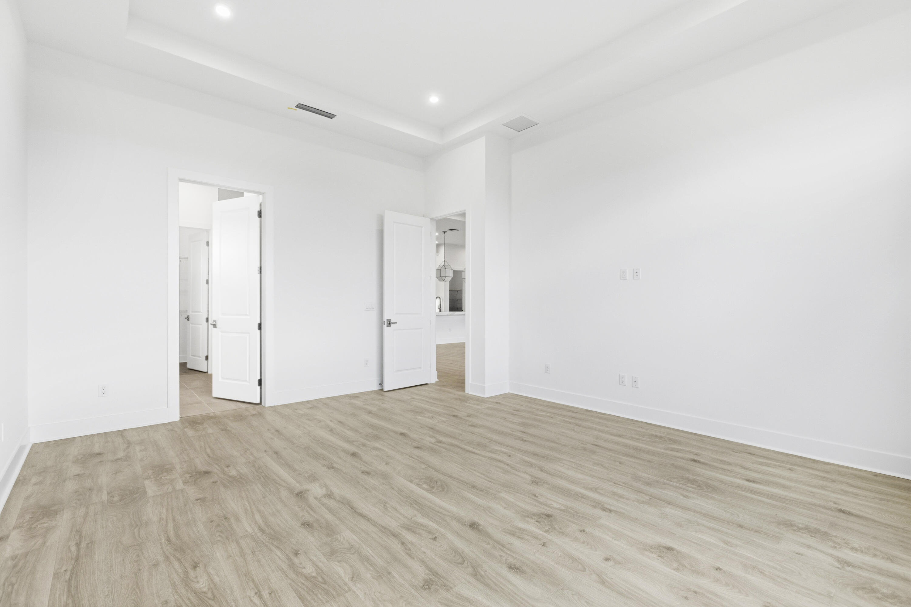 L'Ambiance at Avenir - Residential