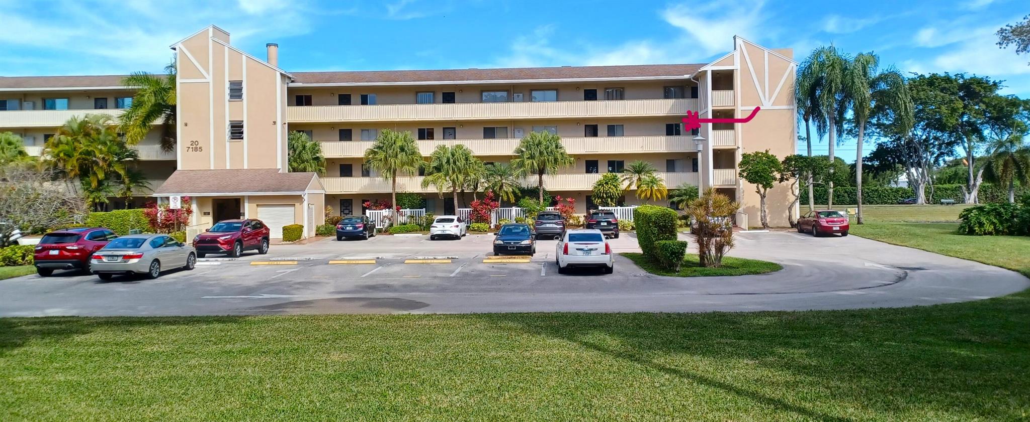 HUNTINGTON LAKES - Residential