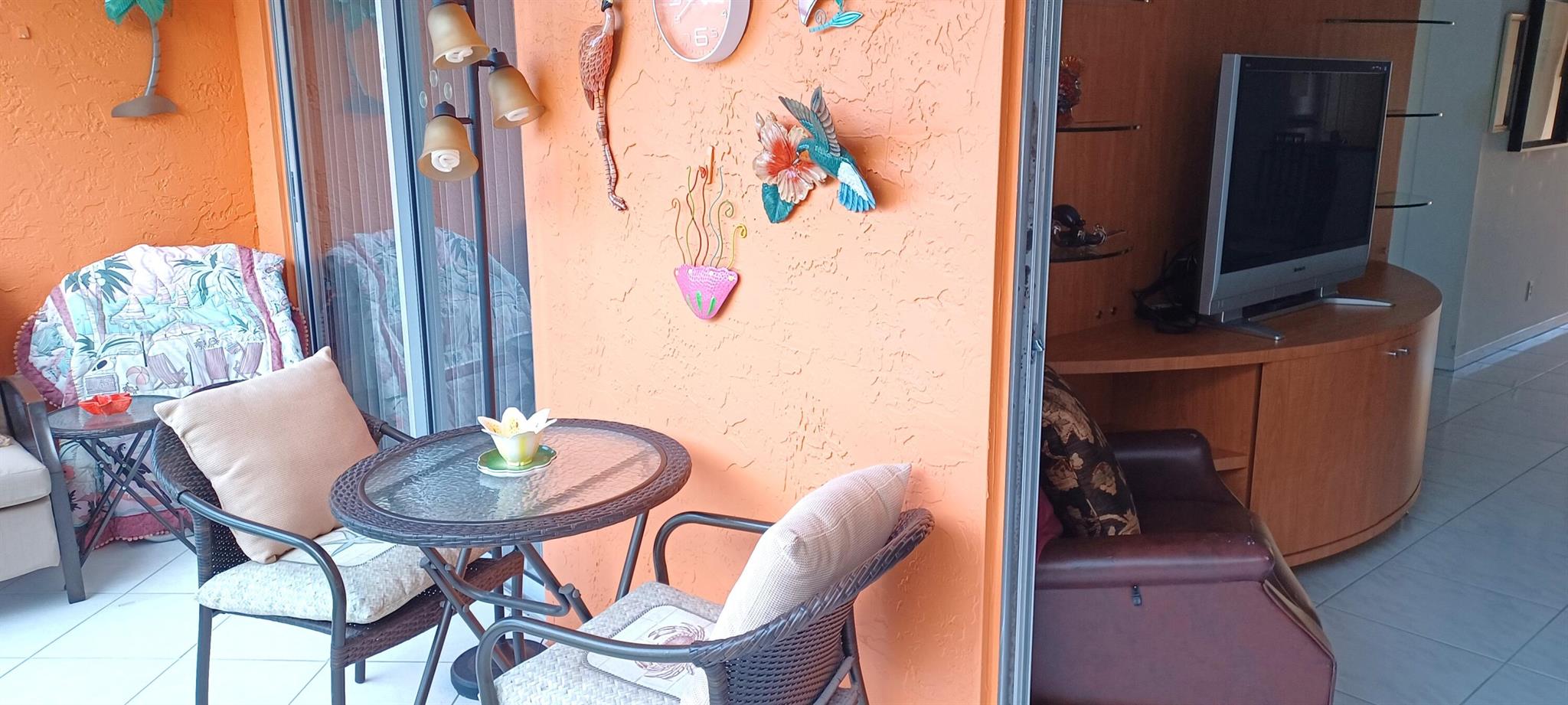 HUNTINGTON LAKES - Residential