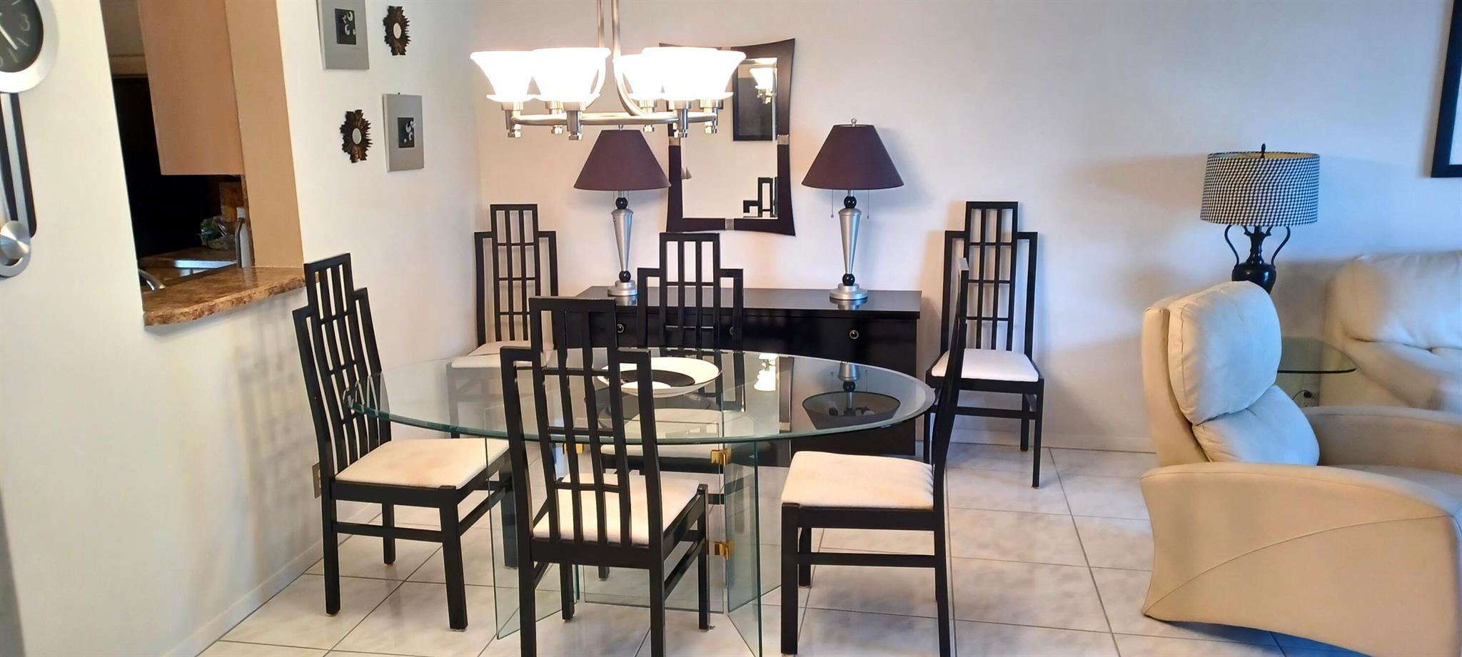 HUNTINGTON LAKES - Residential