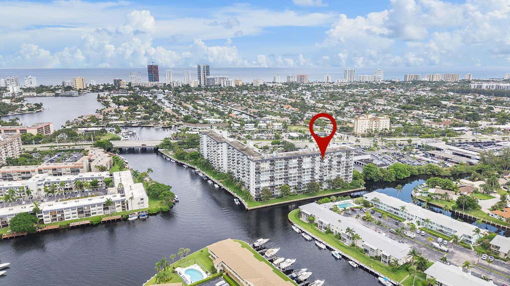 Photo of 801 S FEDERAL Highway #1004, Pompano Beach, FL 33062 (MLS # B26059192)