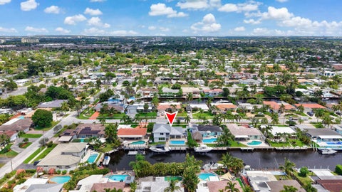 Tiny photo for 120 SE 12th Court, Pompano Beach, FL 33060 (MLS # B26027596)