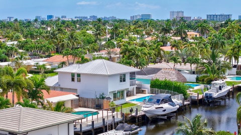Tiny photo for 120 SE 12th Court, Pompano Beach, FL 33060 (MLS # B26027596)