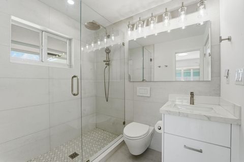 Tiny photo for 120 SE 12th Court, Pompano Beach, FL 33060 (MLS # B26027596)