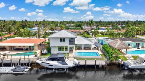 Tiny photo for 120 SE 12th Court, Pompano Beach, FL 33060 (MLS # B26027596)
