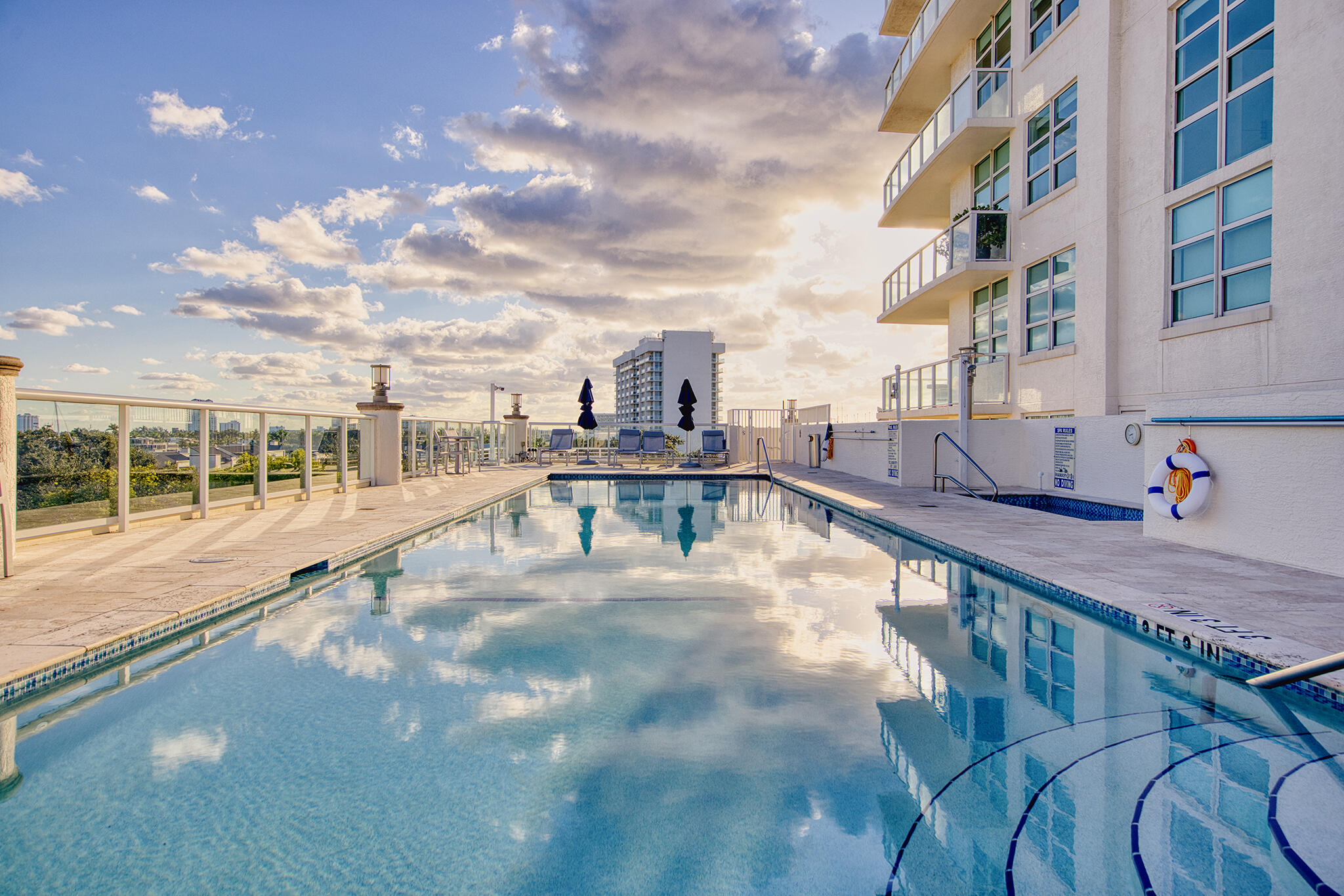 PORT CONDO - Residential