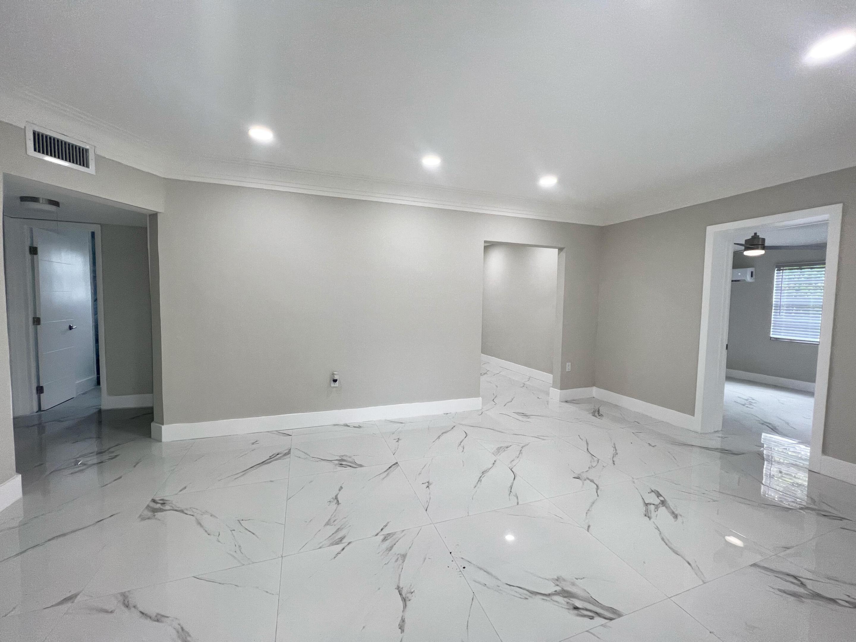 W LITTLE RIVER REV - Residential