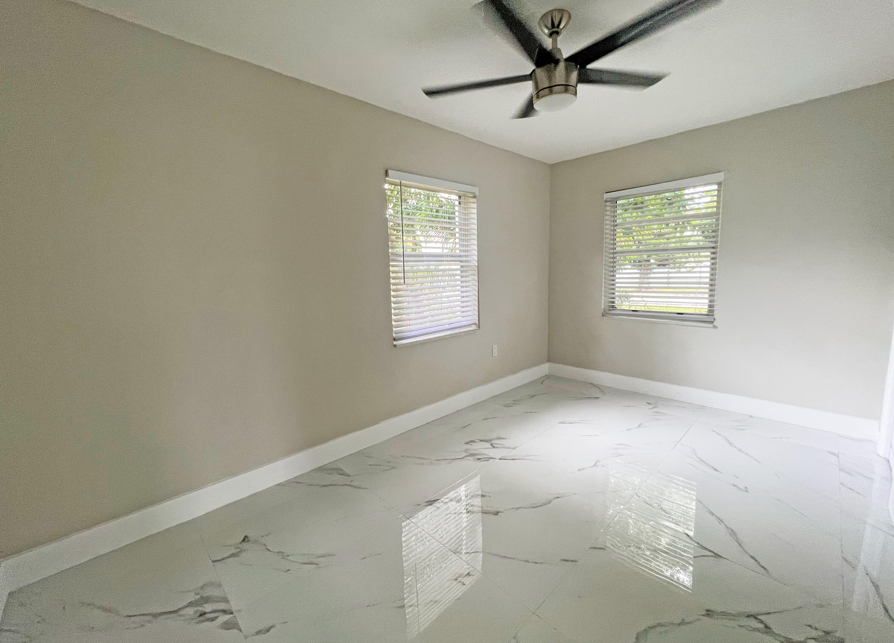 W LITTLE RIVER REV - Residential