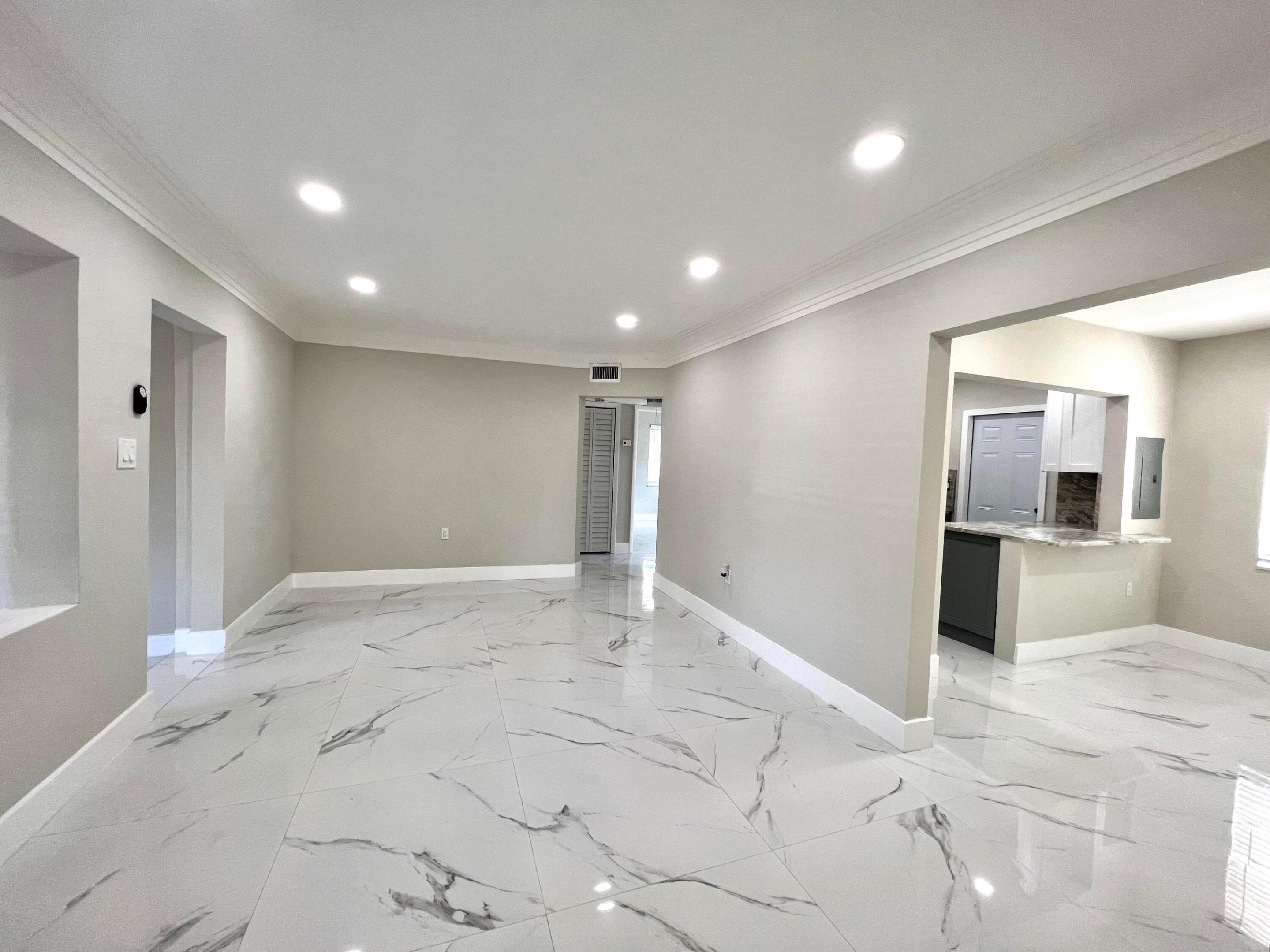 W LITTLE RIVER REV - Residential