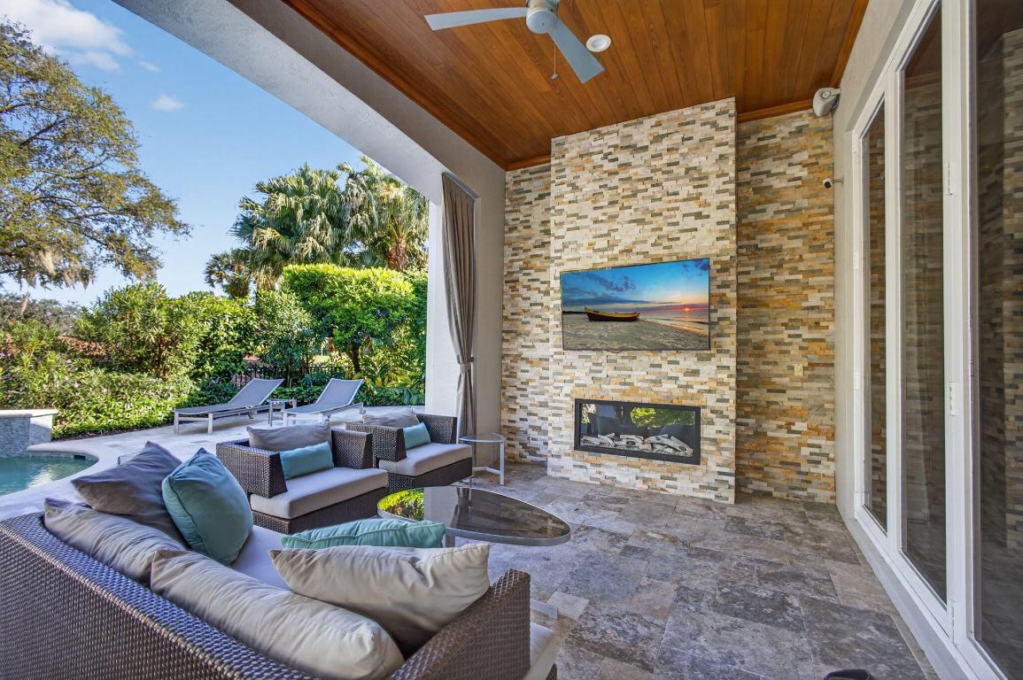 MIRASOL PAR 16 - Residential