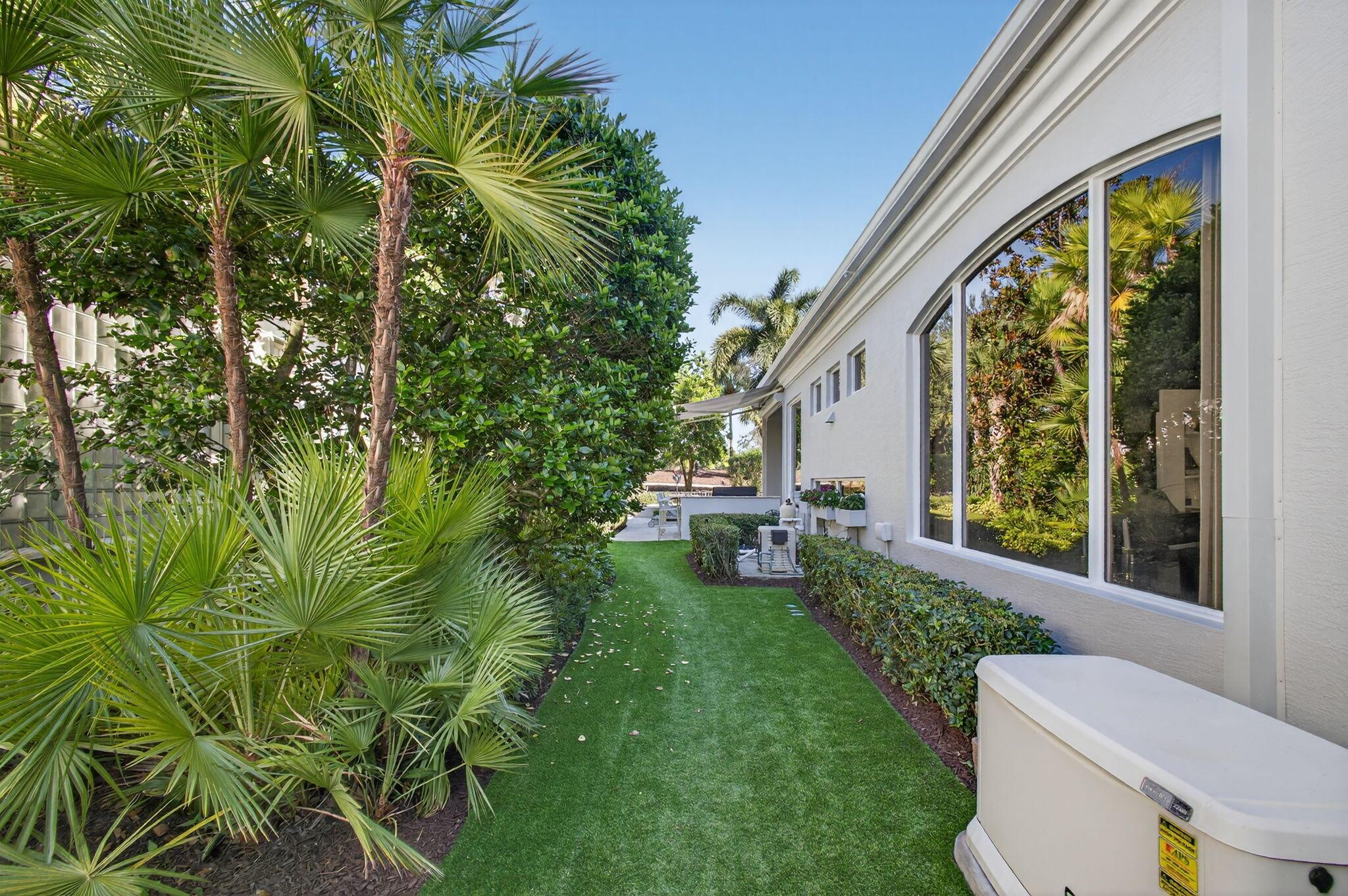 MIRASOL PAR 16 - Residential