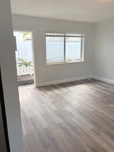 Renovated, centrally located large Studio apartment located in downtown Hollywood. Property & unit features newer floors, kitchen, appliances, lighting, AC and bathroom. Easy access to major highways. Utilities include water/trash, sewer & parking. Only 1st month & one month security at move-in. $17 application fee per tenant. See Broker Remarks. Housing Vouchers welcome. Schedule through MLS SHOWING TIME. EASY TO SHOW on LOCKBOX.