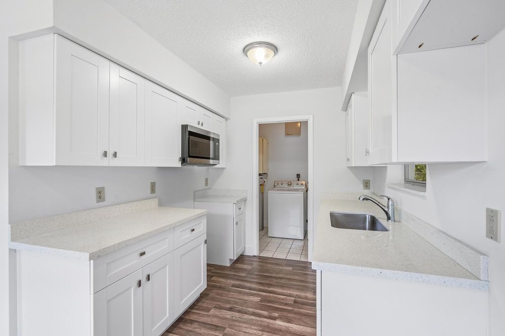 Photo of 126 2nd Street, Jupiter, FL 33458 (MLS # R10948736)