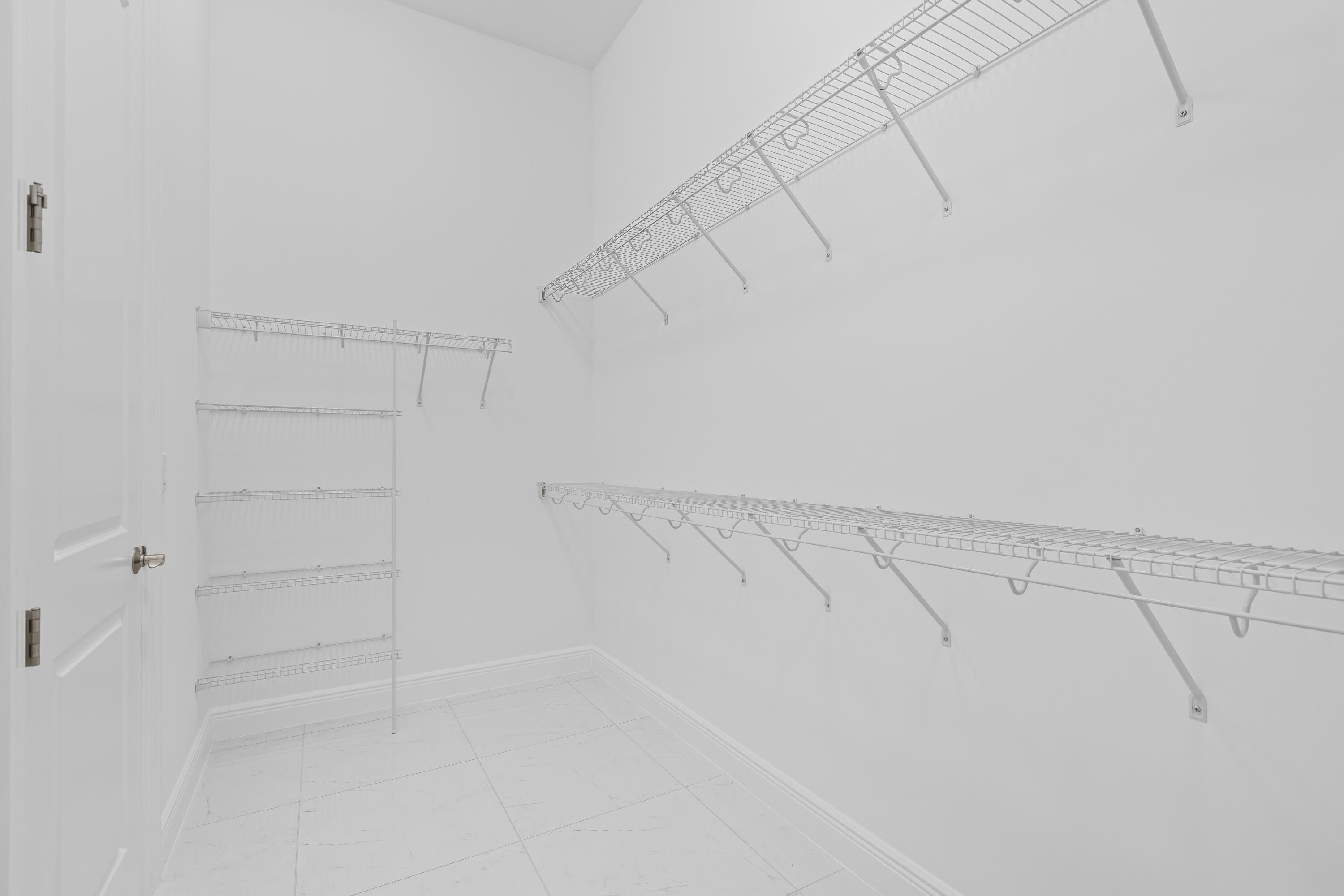 CRESSWIND PALM BEACH - Residential