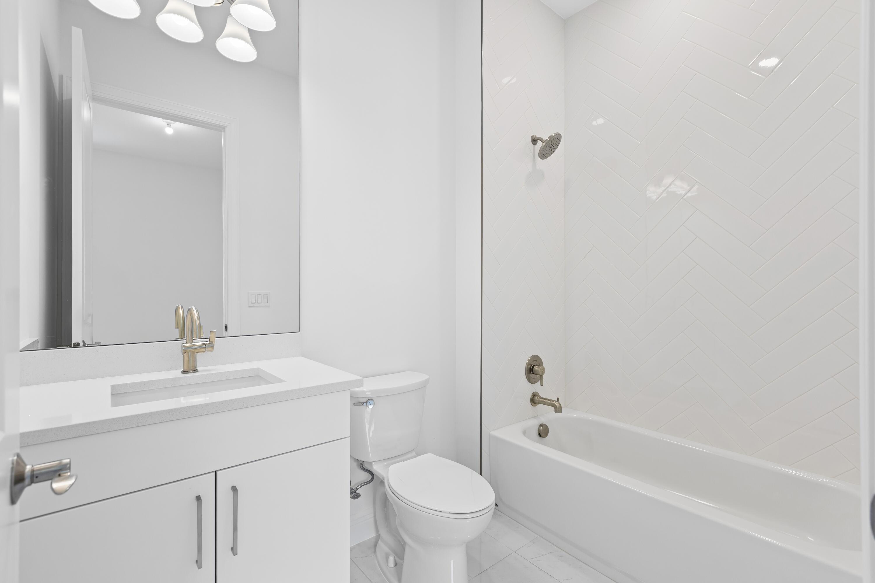 CRESSWIND PALM BEACH - Residential