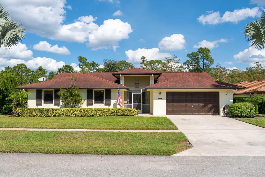 SUGAR POND MANOR OF WELLINGTON - Residential Lease