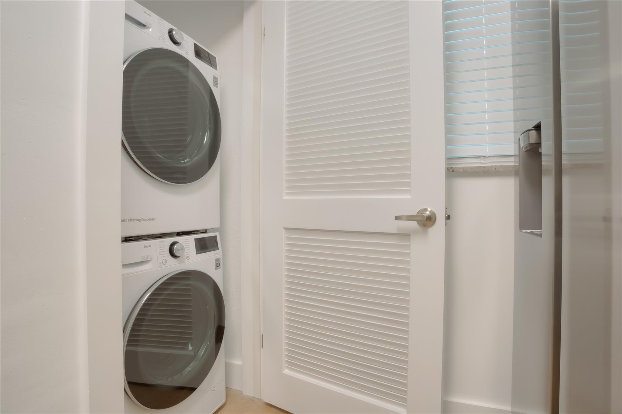 RIO VISTA C J HECTORS RES - Residential Lease