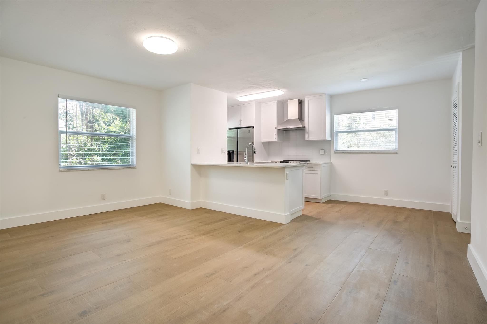 RIO VISTA C J HECTORS RES - Residential Lease