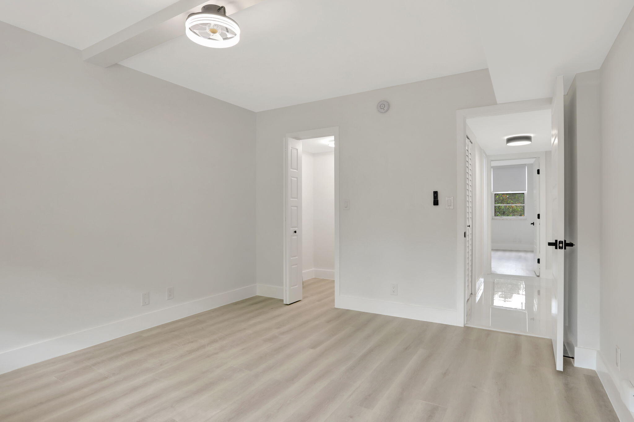 NO 115 PALM-AIRE COUNTRY CLUB - Residential