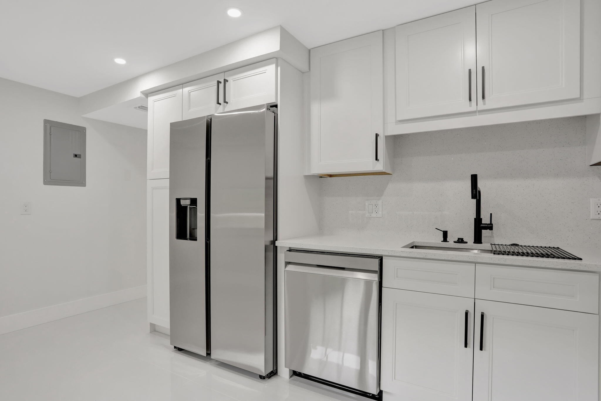 NO 115 PALM-AIRE COUNTRY CLUB - Residential