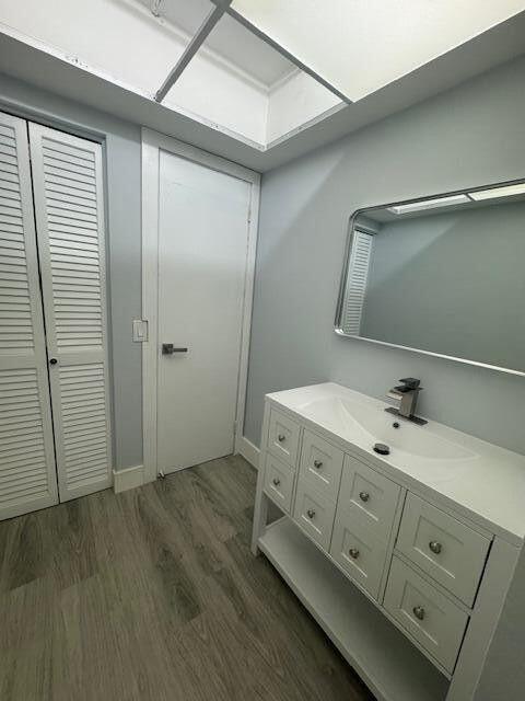 FOUR SEA SUNS CONDO - Residential