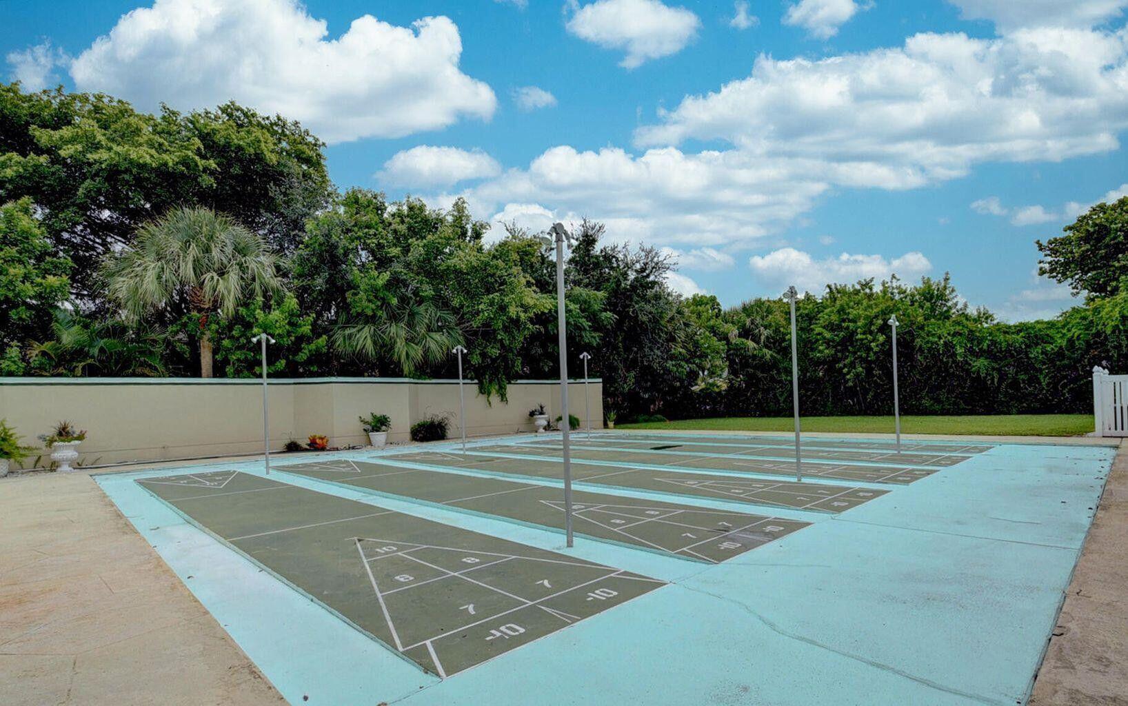 FOUR SEA SUNS CONDO - Residential