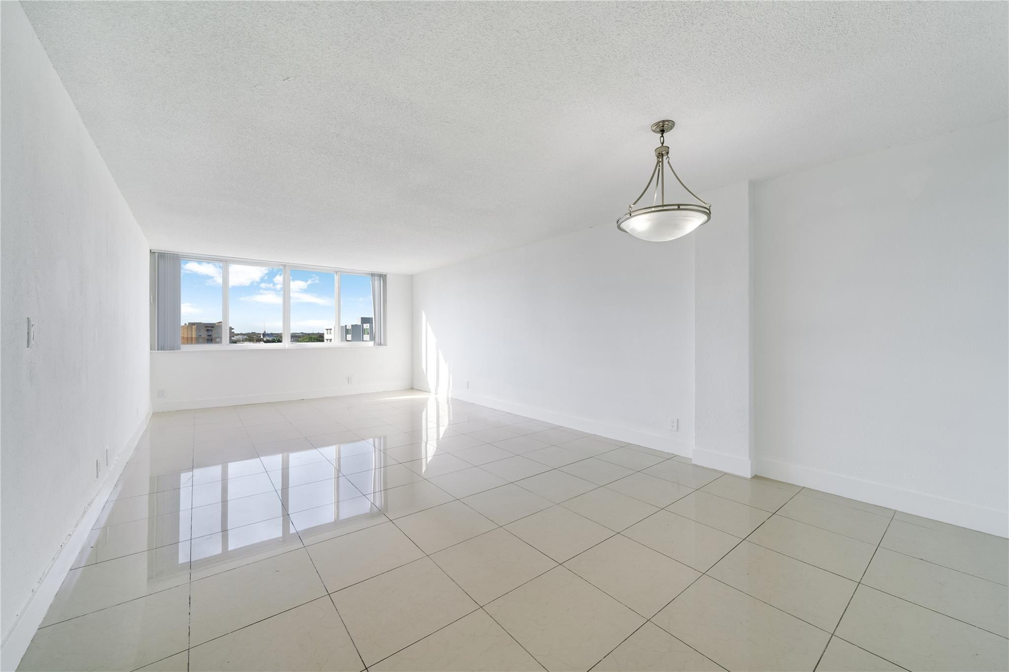 DADELAND PLACE CONDO - Residential Lease