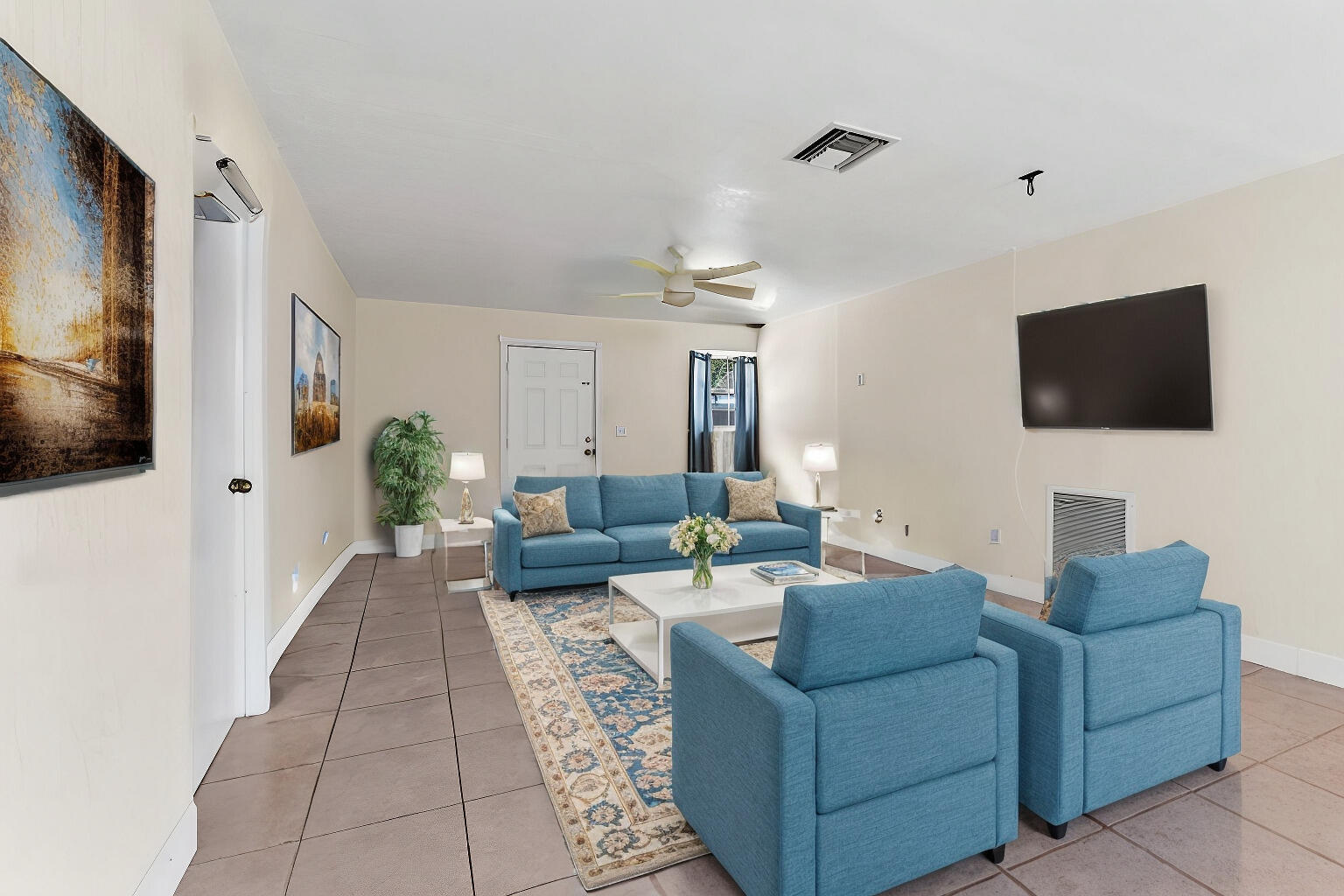 PALM BEACH FARMS CO 3 - Residential Lease