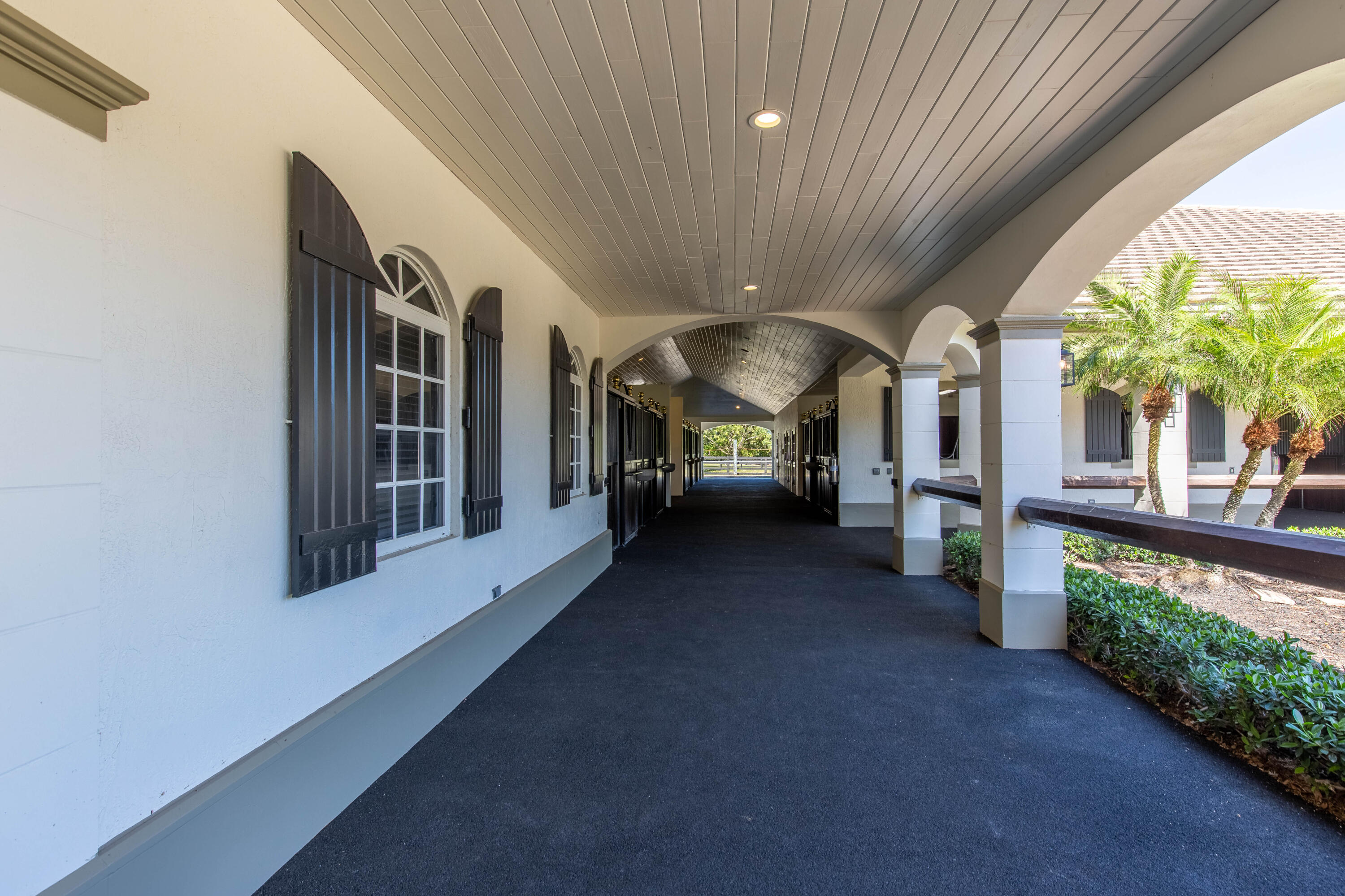 FARMS AT EQUESTRIAN CLUB - Residential